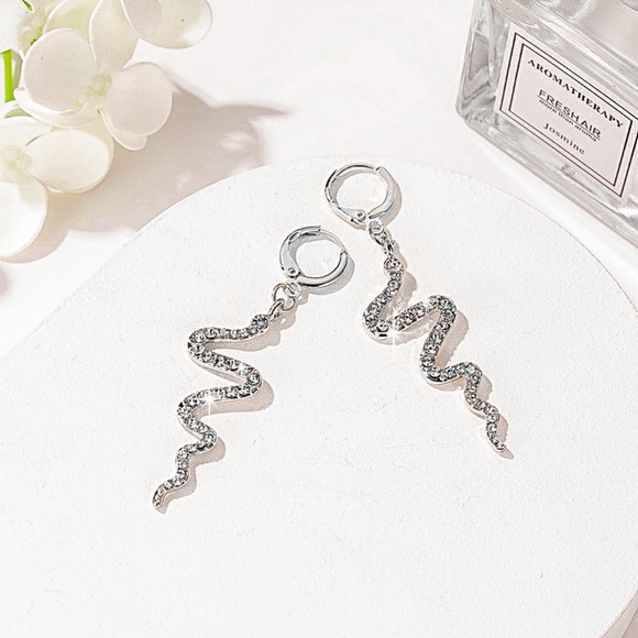 2/$20! Silver Crystal Snake Huggie Hoop Earrings - Picture 4 of 8